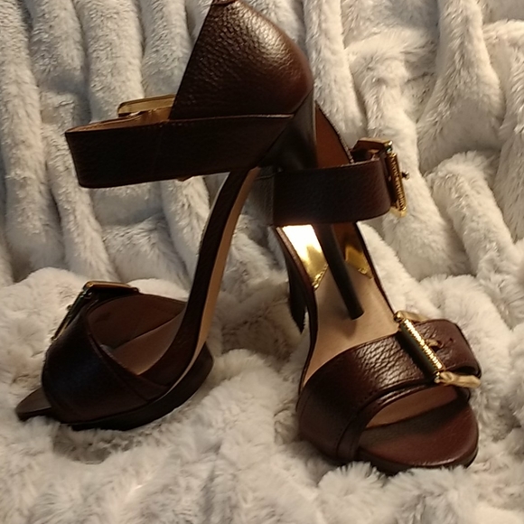 MICHAEL Michael Kors Shoes - 🌠HP🌠💲⬇️Michael Michael Kors Faith Sandal